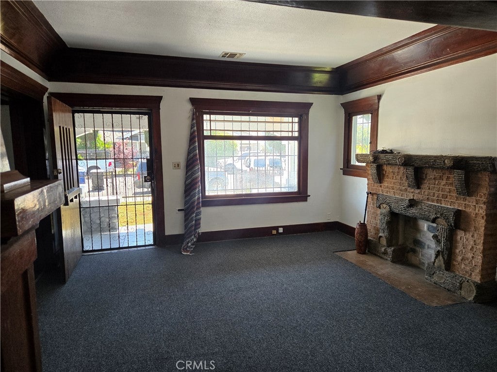 555 W 43rd