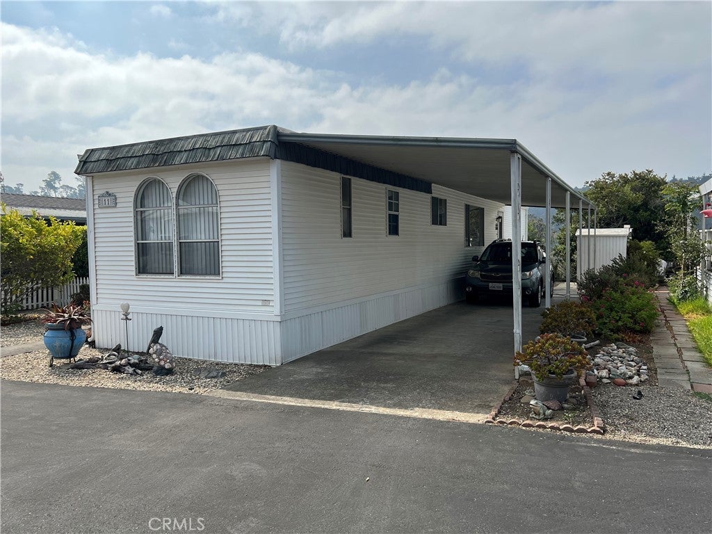 1226 Main Street 11