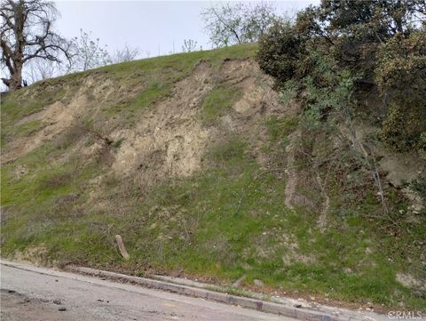 Photo of 2821 N Adkins Avenue, Los Angeles, CA 90032 (MLS # GD26125620)