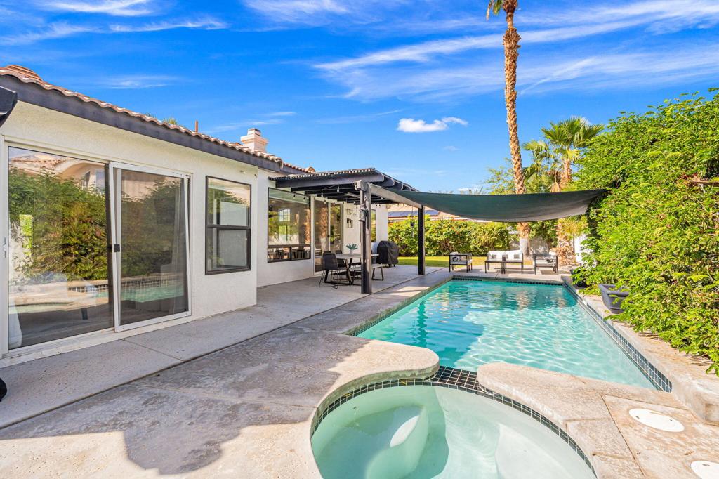 Canyon Crest - Residential