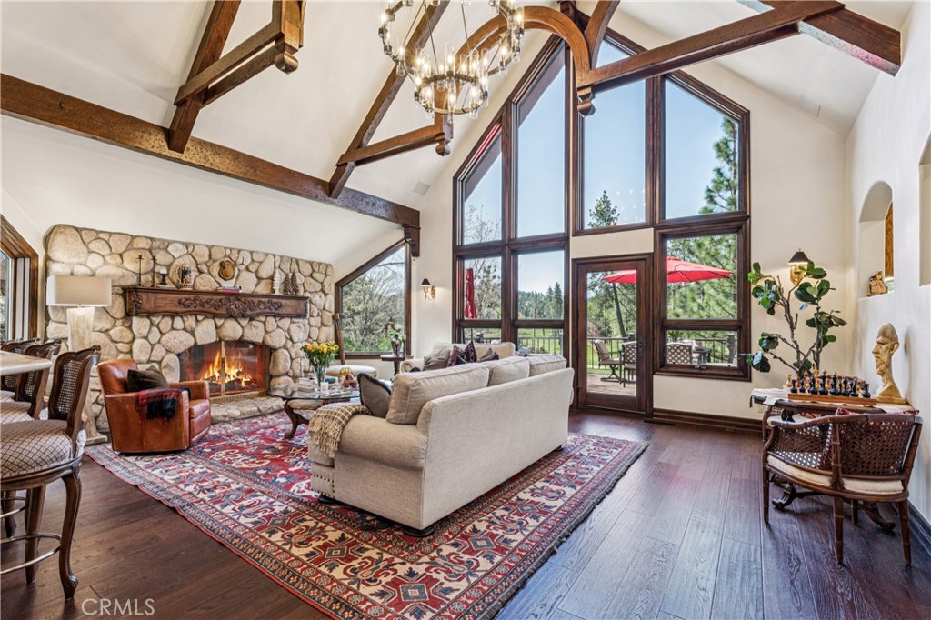 Lake Arrowhead, California, 92352, United States, 4 Bedrooms Bedrooms, ,5 BathroomsBathrooms,Residential,Active,2043850