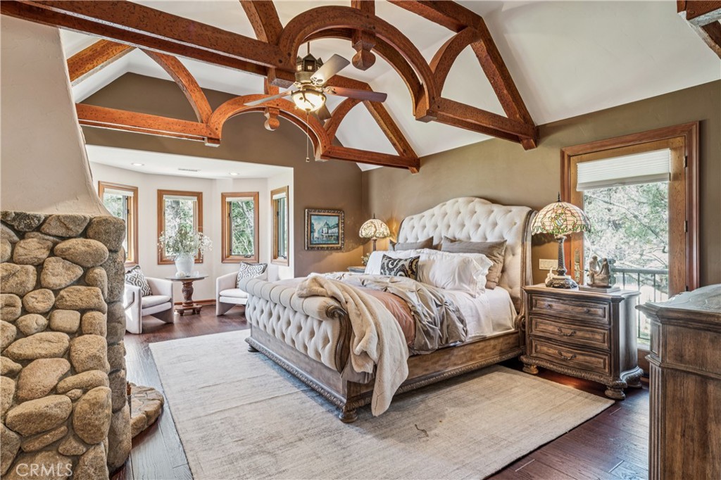 Lake Arrowhead, California, 92352, United States, 4 Bedrooms Bedrooms, ,5 BathroomsBathrooms,Residential,Active,2043850