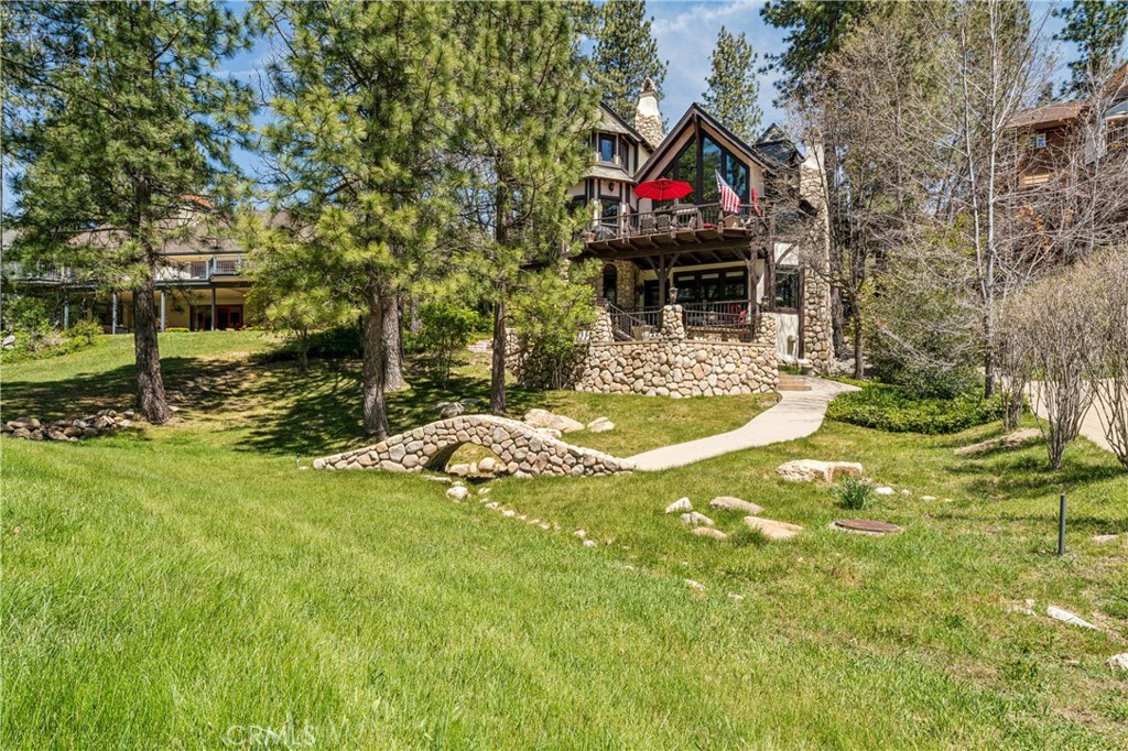 Lake Arrowhead, California, 92352, United States, 4 Bedrooms Bedrooms, ,5 BathroomsBathrooms,Residential,Active,2043850