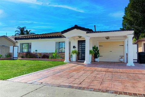 11523 Richeon Downey CA 90241