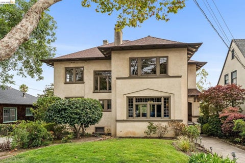 Photo of 920 Kingston Ave AVE, Piedmont, CA 94611 (MLS # 41148343)