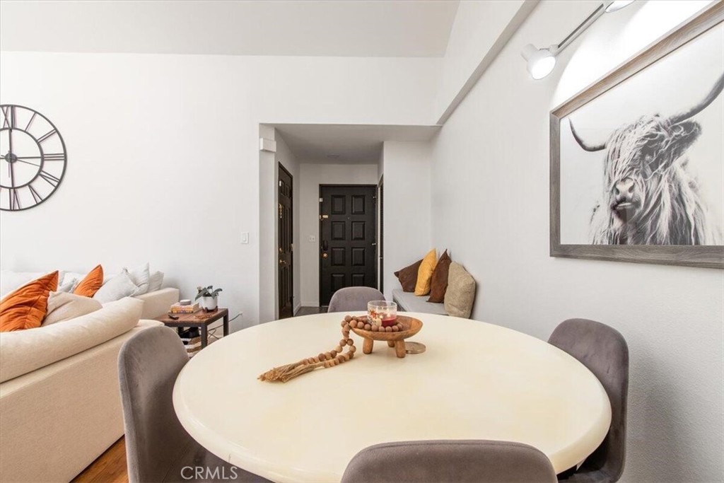 43334 32nd Street W 44