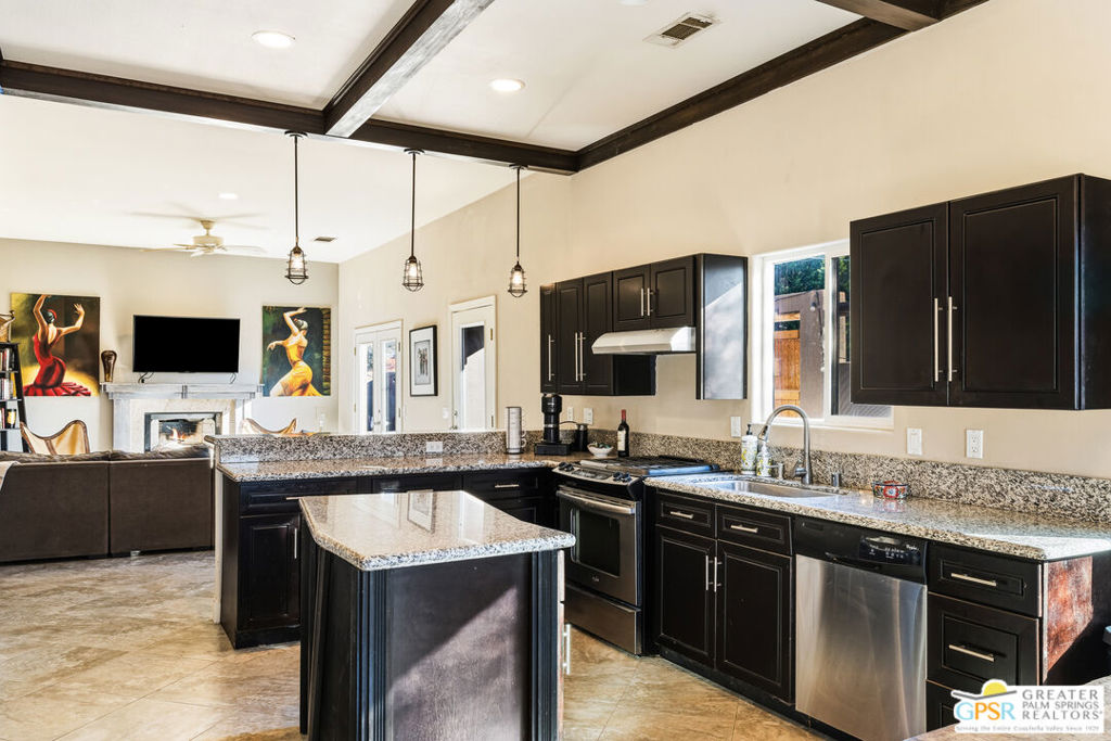 La Quinta Cove - Residential