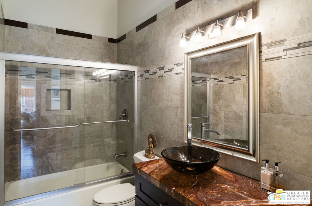 La Quinta Cove - Residential