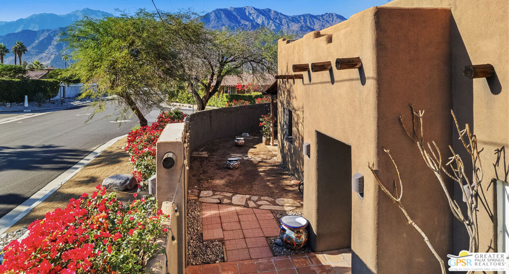 La Quinta Cove - Residential