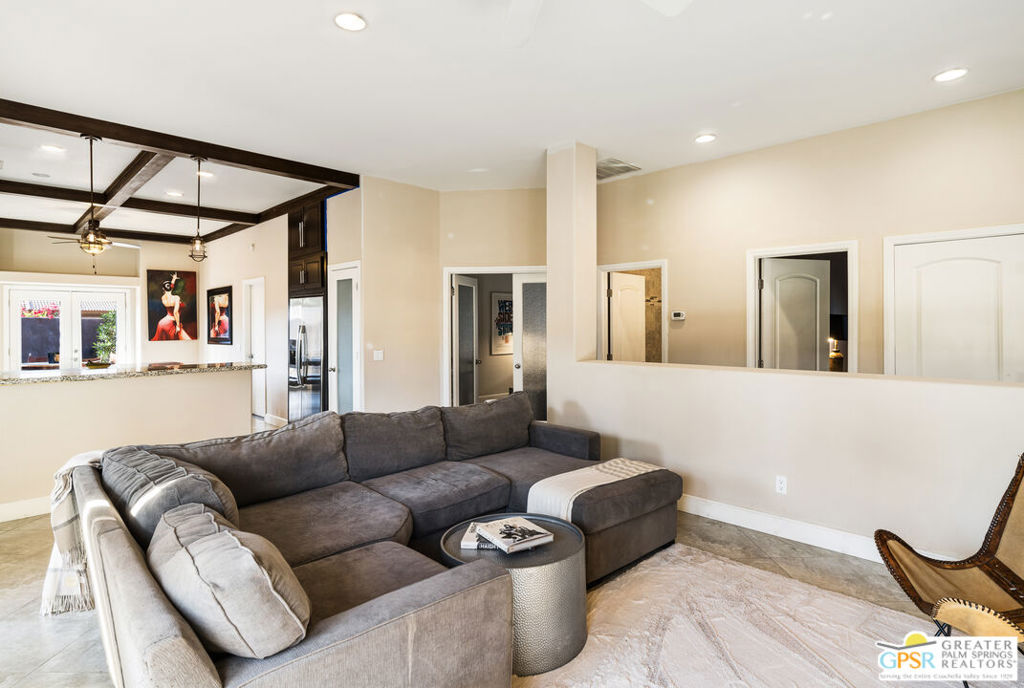 La Quinta Cove - Residential