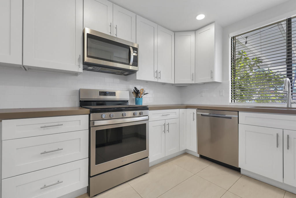 Sunrise C.C. - Residential