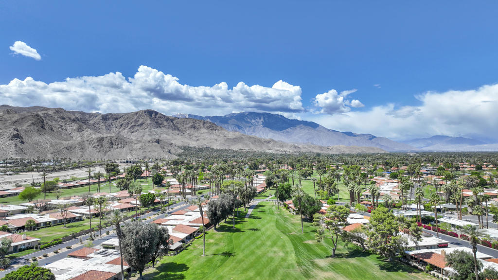 Sunrise C.C. - Residential