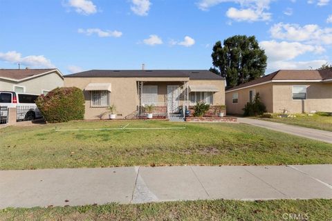 Photo of 957 W Myrrh St, Compton, CA 90220 (MLS # SR25246812) Photo of 957 W Myrrh St, Compton, CA 90220 (MLS # SR25246812)