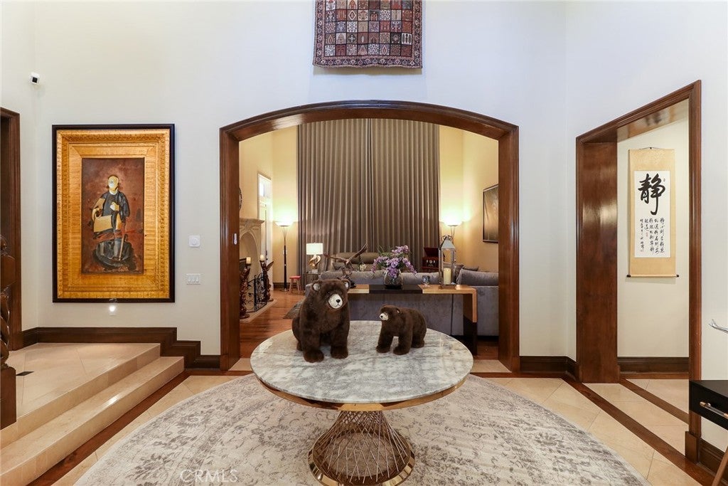 725 Carriage House Drive