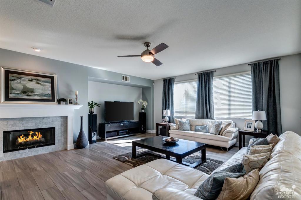 La Morada - Residential