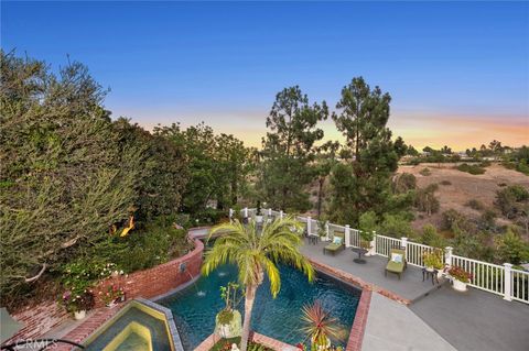 Photo of 10302 Broadview Place, North Tustin, CA 92705 (MLS # PW25213878)