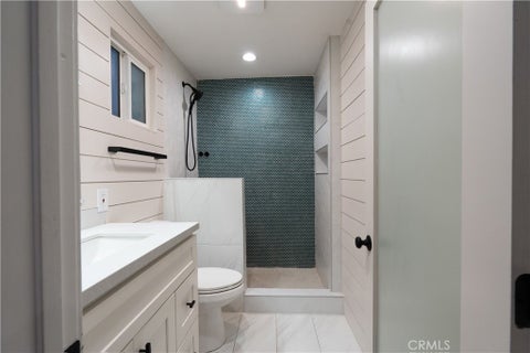 Tiny photo for 5604 S Manhattan Place, Los Angeles, CA 90062 (MLS # SB26179734)