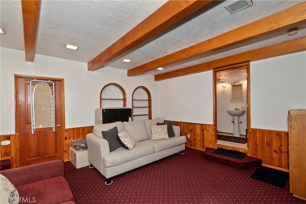 Twin Peaks (TWIN) - Residential