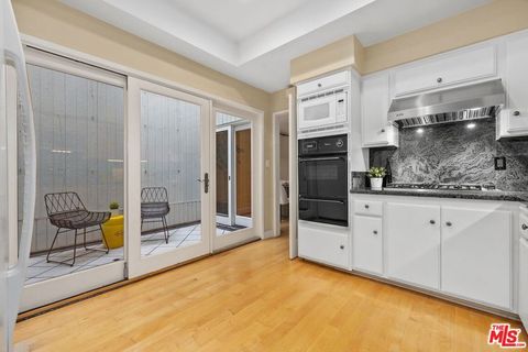 Tiny photo for 1220 Manning Avenue #7, Los Angeles, CA 90024 (MLS # 26643483)