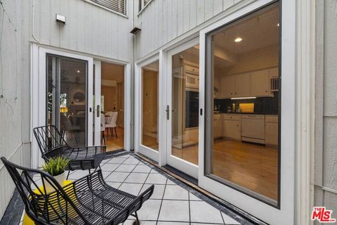 Tiny photo for 1220 Manning Avenue #7, Los Angeles, CA 90024 (MLS # 26643483)