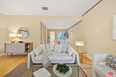 Tiny photo for 1220 Manning Avenue #7, Los Angeles, CA 90024 (MLS # 26643483)