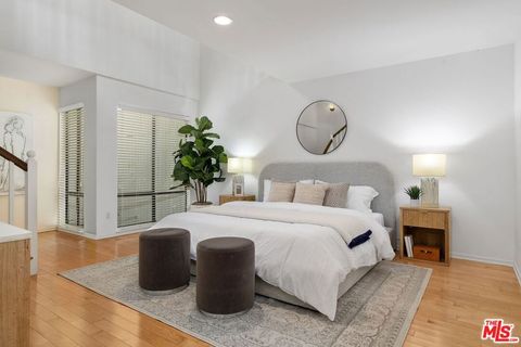 Tiny photo for 1220 Manning Avenue #7, Los Angeles, CA 90024 (MLS # 26643483)