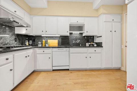 Tiny photo for 1220 Manning Avenue #7, Los Angeles, CA 90024 (MLS # 26643483)