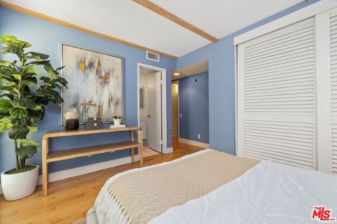 Tiny photo for 1220 Manning Avenue #7, Los Angeles, CA 90024 (MLS # 26643483)