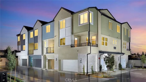MLS: OC26190875