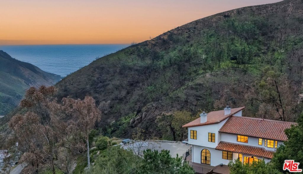 Photo of 2382 Live Oak Meadows Road, Malibu, CA 90265 (MLS # 26633697)