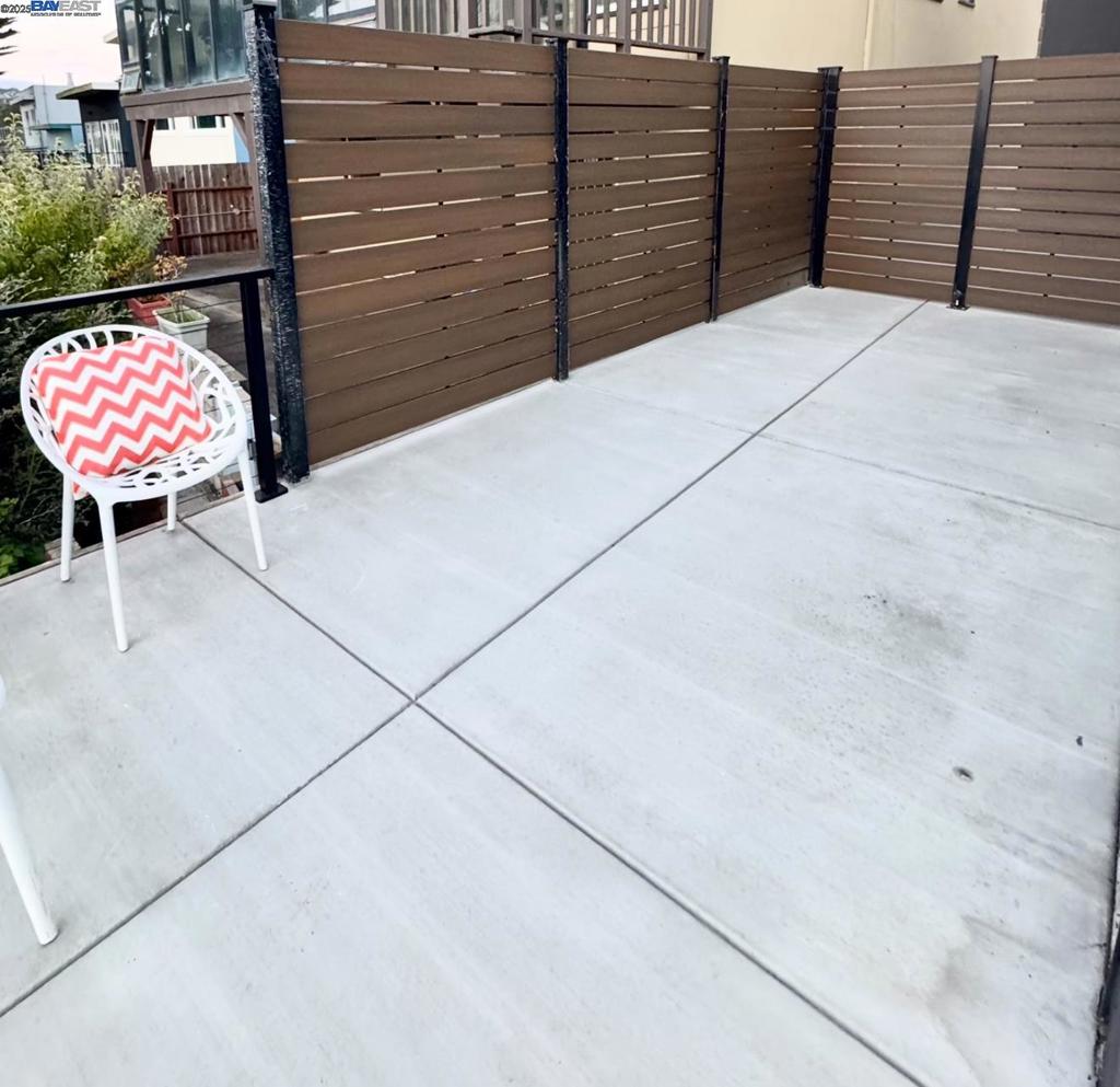 MIDTOWN TERRACE - Residential