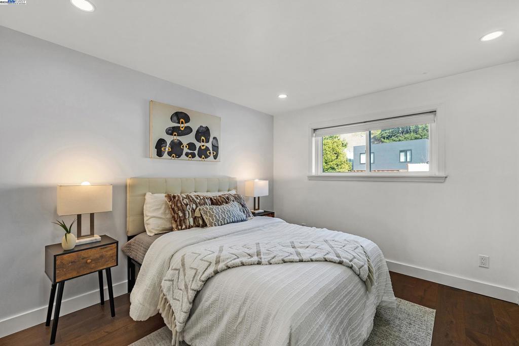 MIDTOWN TERRACE - Residential