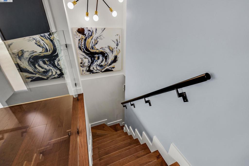 MIDTOWN TERRACE - Residential