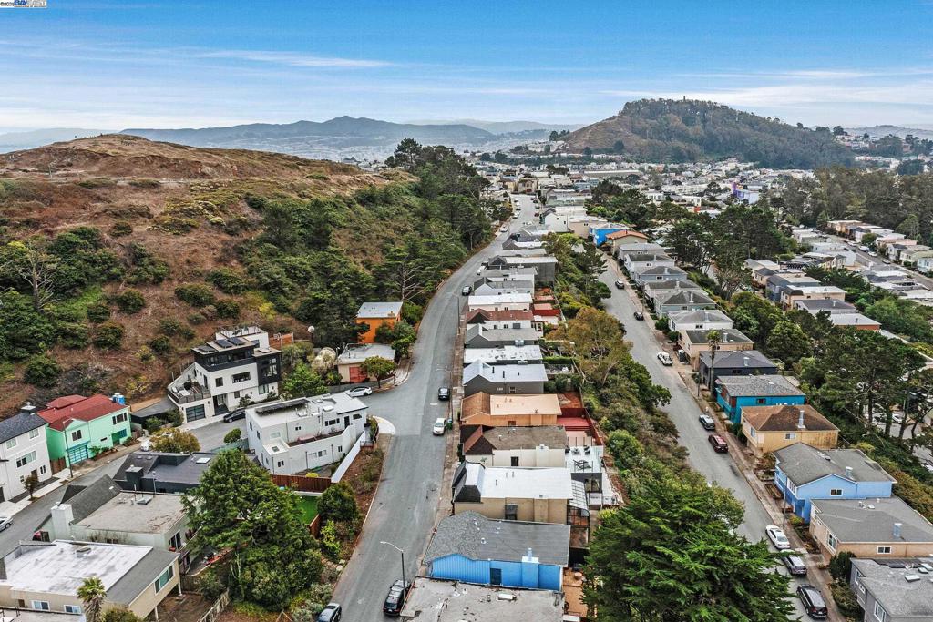 MIDTOWN TERRACE - Residential