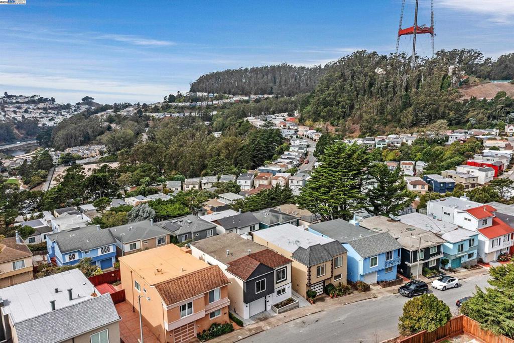 MIDTOWN TERRACE - Residential