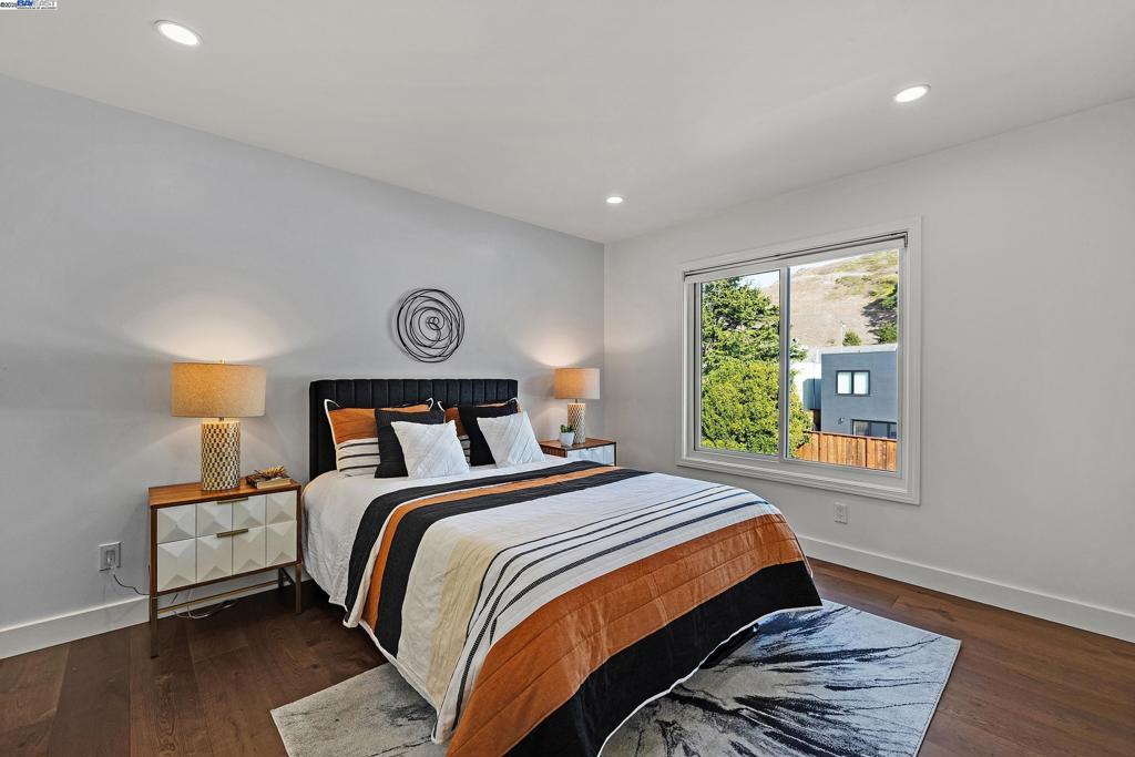 MIDTOWN TERRACE - Residential