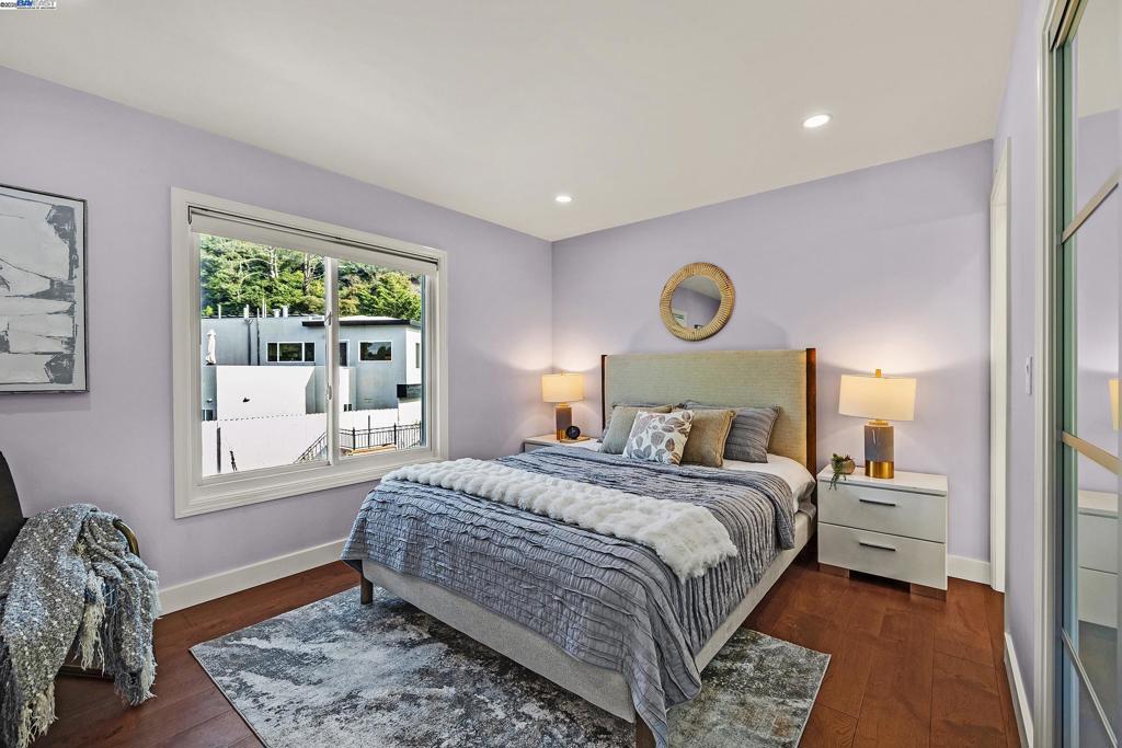 MIDTOWN TERRACE - Residential