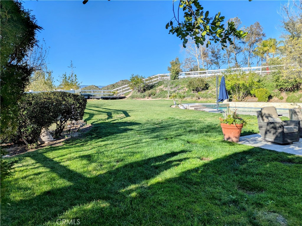15435 Live Oak Springs Canyon