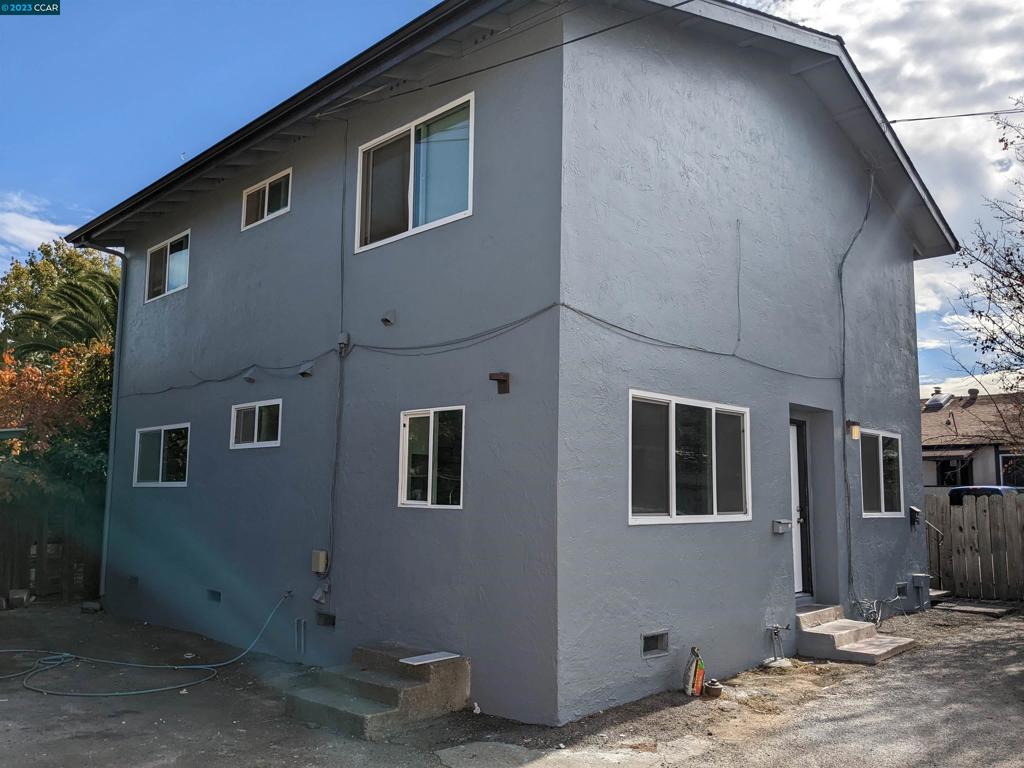 VALLEJOHES - Residential Lease