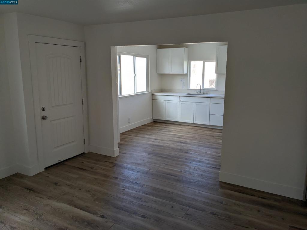 VALLEJOHES - Residential Lease