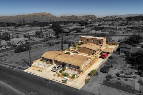 Photo of 15563 5th St, Victorville, CA 92395 (MLS # SW26056808)