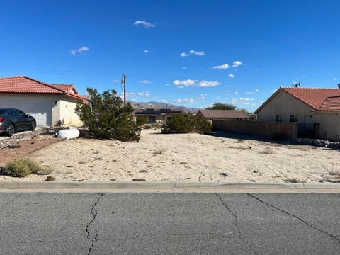 Photo of 0 Cholla Drive, Desert Hot Springs, CA 92240 (MLS # 219151939DA)