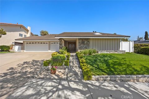 2132 Via Caliente Fullerton CA 92833