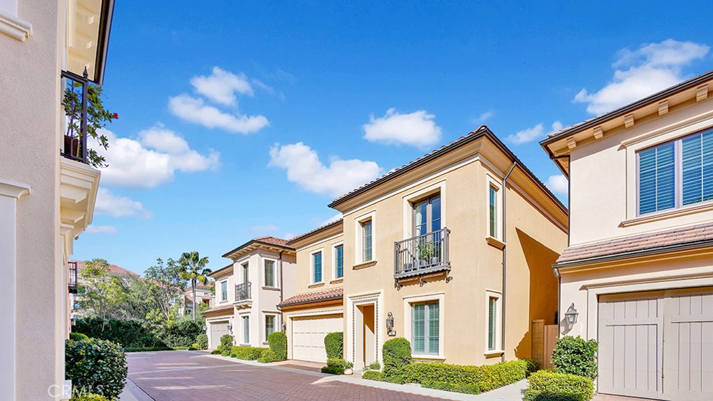 163 Linda Vista