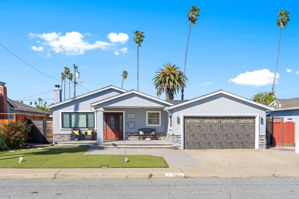 39666 Whitecap Way