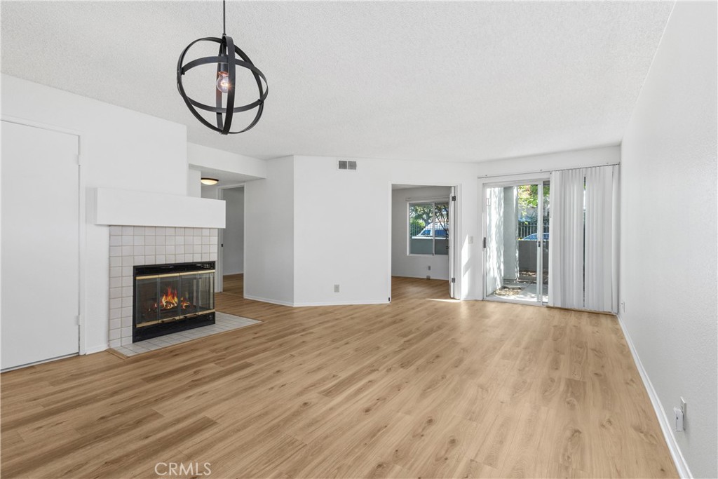 Hillcrest Village (HV) - Residential
