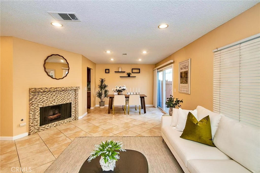 1116 Cleghorn Drive B