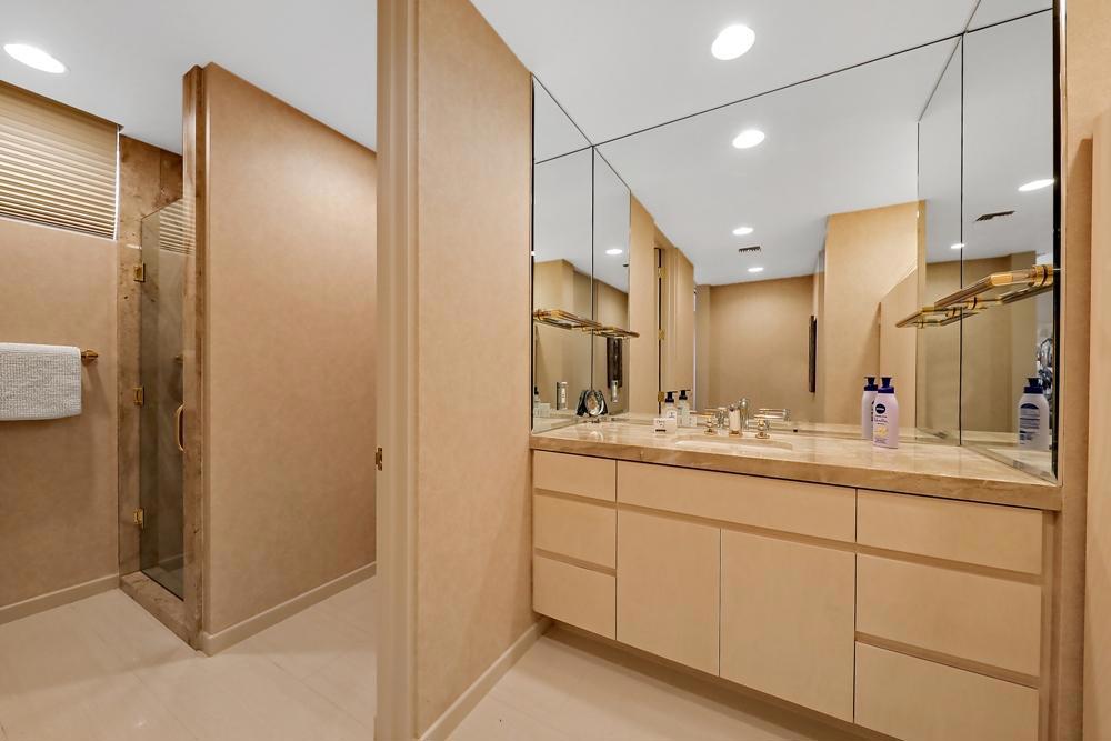 Ironwood Country Clu - Residential Lease