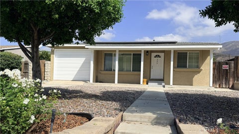 Photo of 280 E 46th ST, San Bernardino, CA 92404 (MLS # CV26208608)