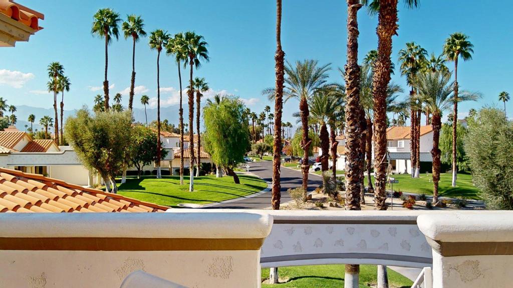 272 Vista Royale Circle E